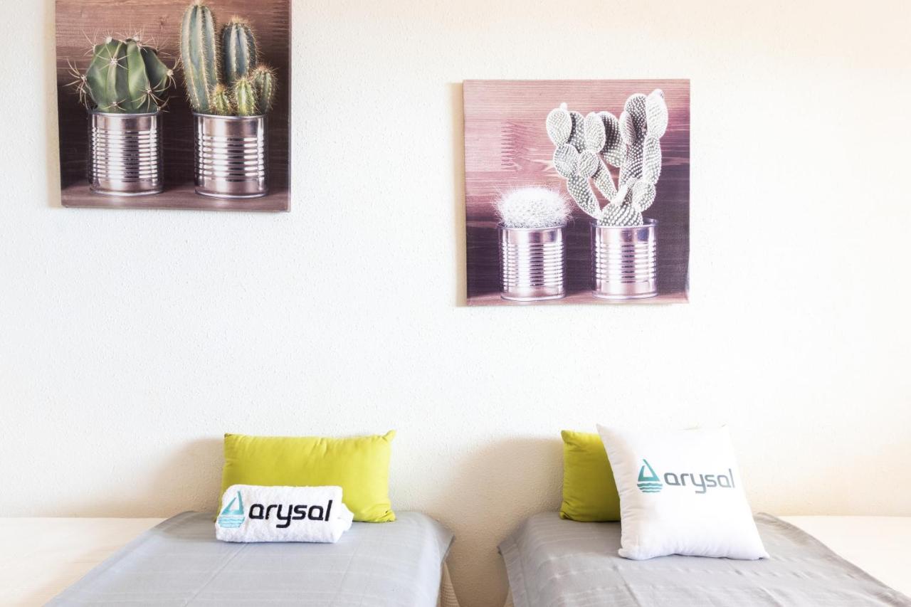 Ferienwohnung Playa Larga Arysal Salou Exterior foto